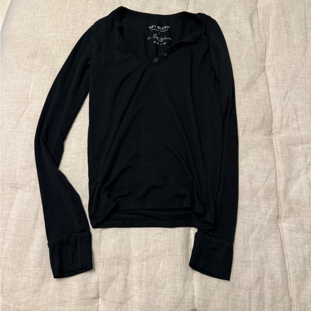 SET sleep long sleeve Henley